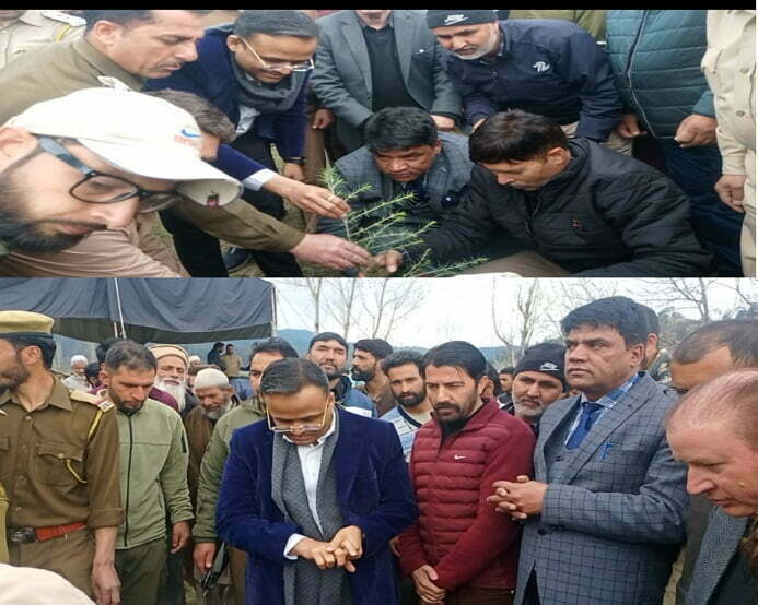 Chairman DDC DC Kupwara kick start Plantation drive in Monabal Handwara