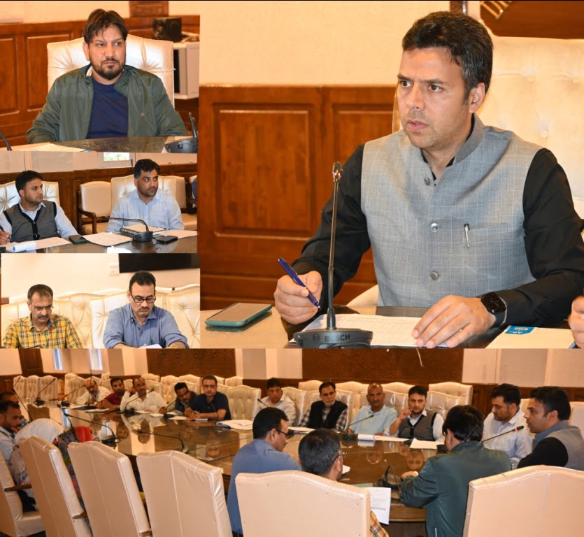 DC Kulgam reviews Dev works of Health sector