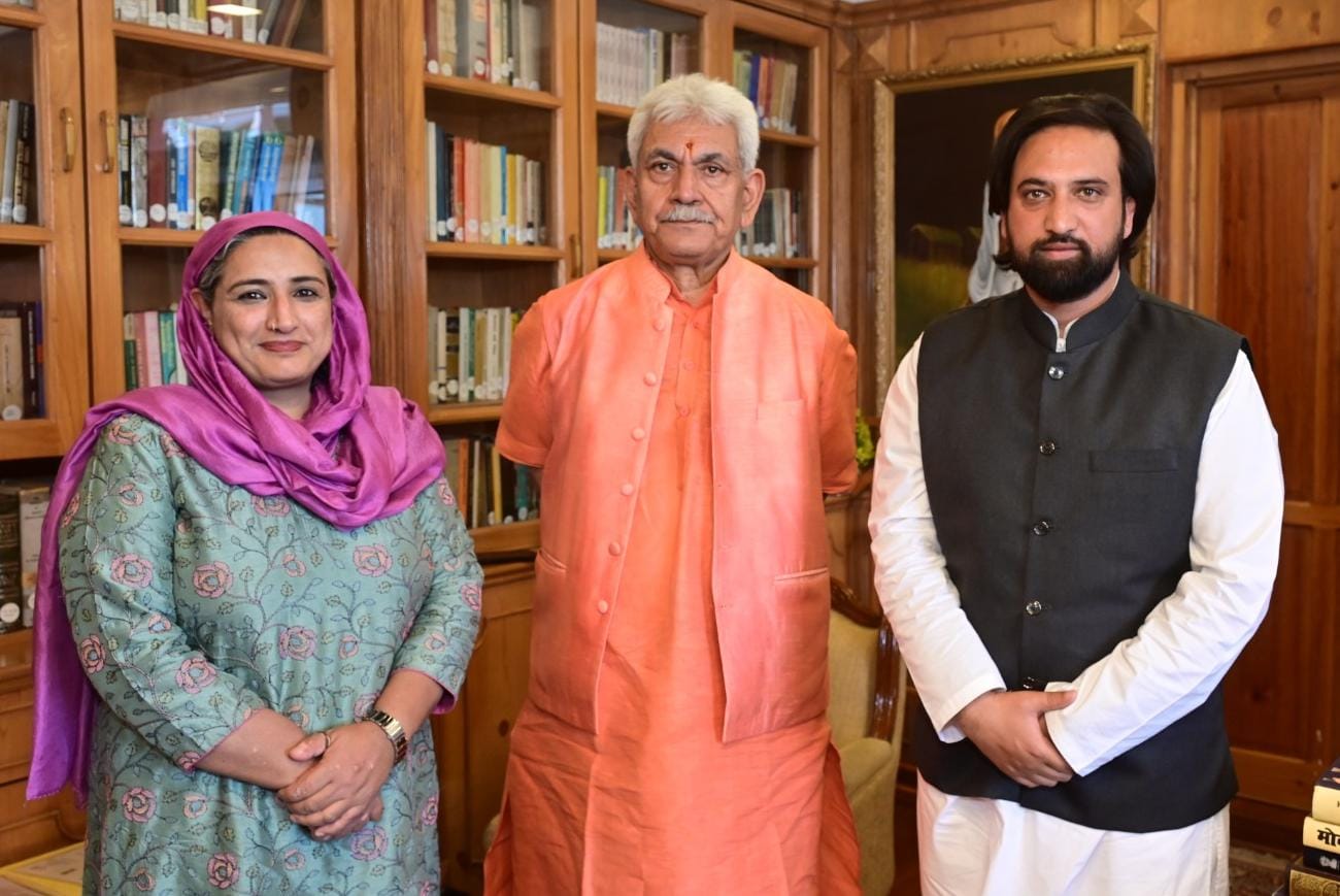 Lt Governor Sh Manoj Sinha meeting Ms Masarat Kar President Municipal Council Sopore