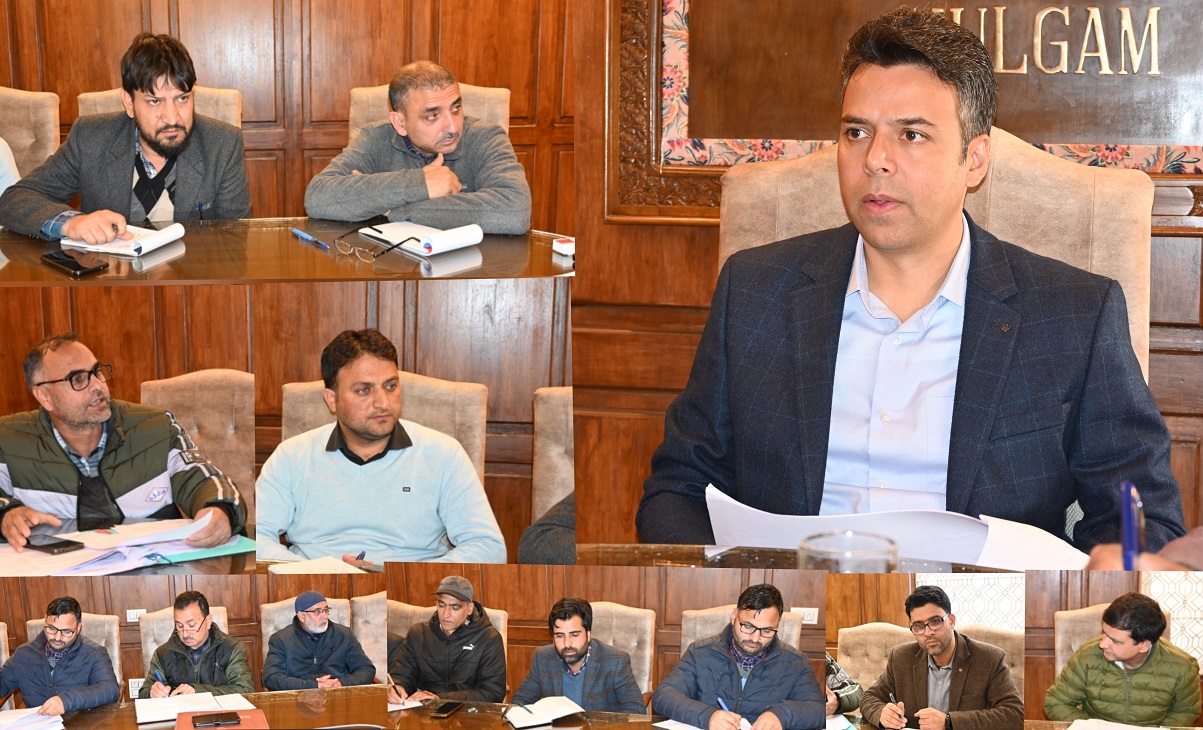 DC Kulgam reviews Cooperative sector chairs DCDC meeting