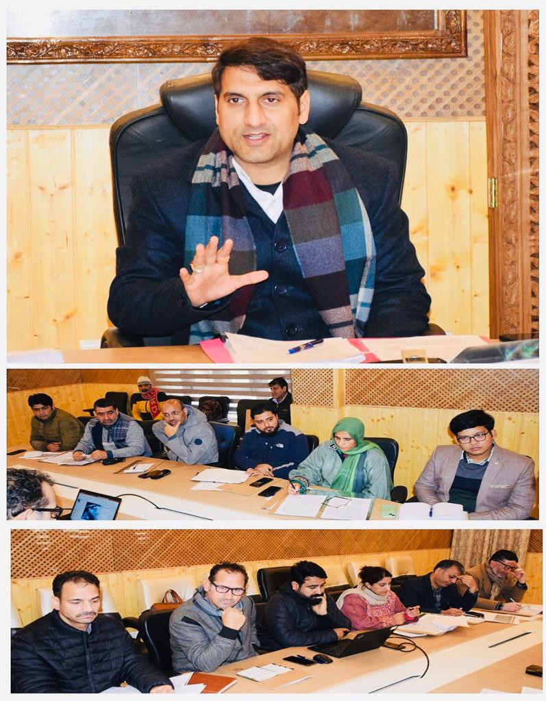 DC Srinagar chairs District Level Export Promotion CommitteeDLEPC Meeting