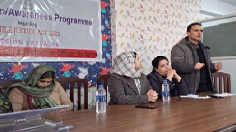 DLSA Budgam committed to safeguard Rights of Juveniles organizes Awareness programme