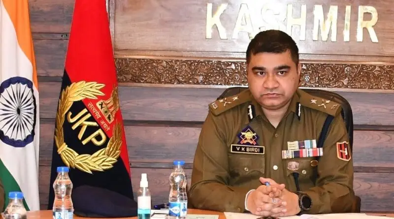 IGP Kashmir promotes 716 officials to their next ranks 1 800x445 1