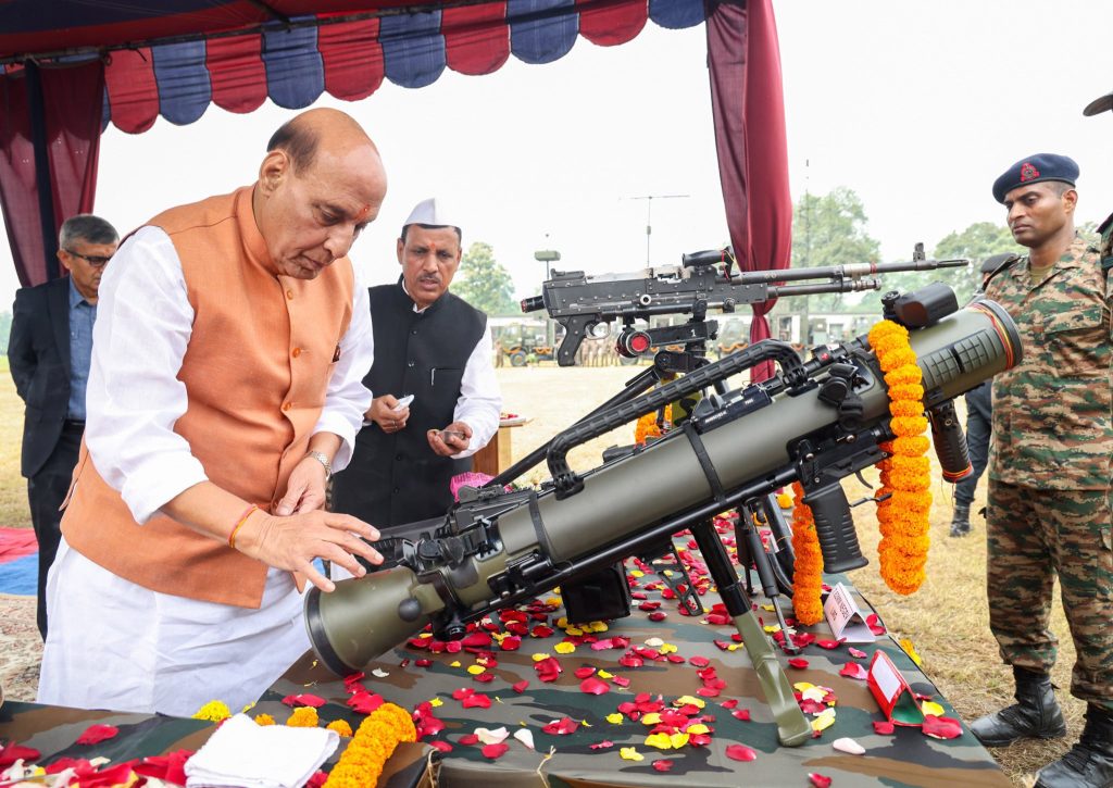 RAJNATH SINGH JI 1024x725 1